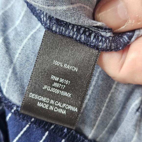 Gypsies & Moondust Medium Pinstripe Sleeveless Jumper Pockets Wide Leg Flowy - Picture 12 of 16